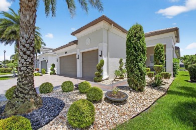 Lake Home For Sale in Boynton Beach, Florida