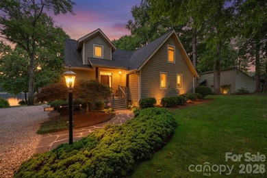 Beautiful waterfront home nestled just off Kiser Island Road - photo 1