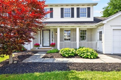 SHOWSTOPPER!! This **MAGAZINE-WORTHY** 4-bedroom 2.5-bath - photo 2