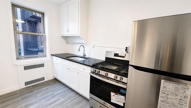 Welcome to this bright and spacious 1-bedroom, 1-bath - photo 14