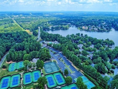 LIVE LIKE YOU ARE ON VACATION on Lake Windward with private dock - photo 28