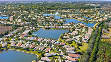 Enjoy stunning lake views in this beautiful 3/2 + family room - photo 28