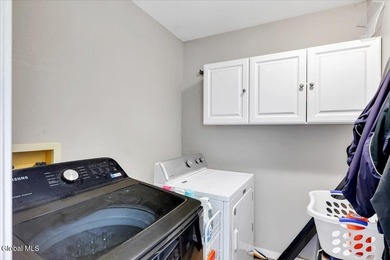 Don't miss this 3-bedroom, 2.5-bath Cape Cod on 0.6 acres - photo 37