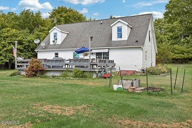 Don't miss this 3-bedroom, 2.5-bath Cape Cod on 0.6 acres - photo 48