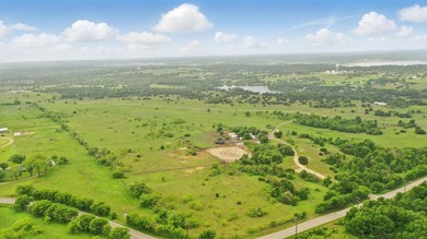 Incredible opportunity to own 292 acres of prime real estate in - photo 13
