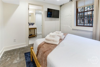 Experience the pinnacle of Savannah sophistication at The Park - photo 24