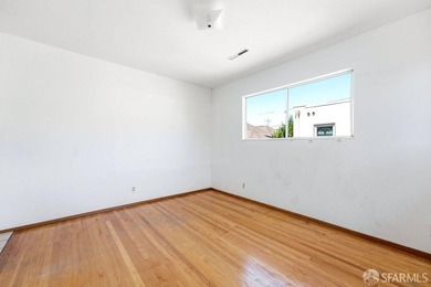 Rare vacant at close Laurel District duplex with long-term - photo 33