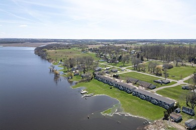 Set on the shores of Lake Puckaway, this exceptional condo - photo 47