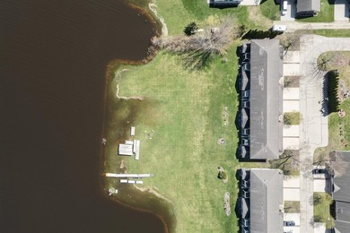 Set on the shores of Lake Puckaway, this exceptional condo - photo 48