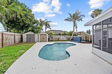 Step into a 3 BEDROOM, 2 BATH POOL HOME on a quarter acre - - photo 27