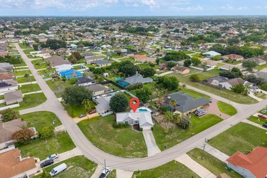 Step into a 3 BEDROOM, 2 BATH POOL HOME on a quarter acre - - photo 33