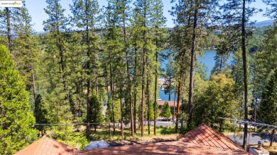 Tudor-style home w/charming exterior; warm & welcoming curb - Lake Home For Sale in Groveland, California