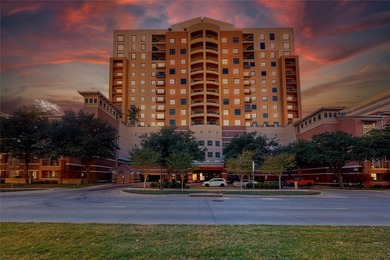 Lake Carolyn Condo For Sale in Irving Texas