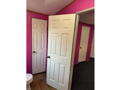 Well-maintained 2 bedroom, 2 bathroom mobile home built in 1998 - photo 22