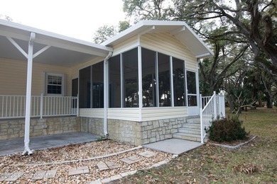 Welcome home to this charming 3-bedroom, 2-bath residence in the - photo 30