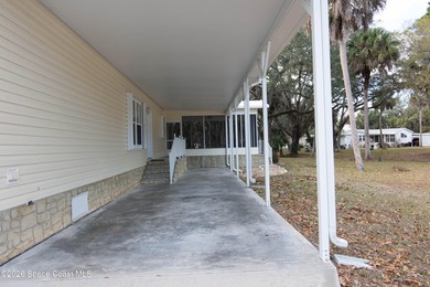 Welcome home to this charming 3-bedroom, 2-bath residence in the - photo 32