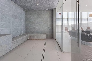 Welcome to this spacious rear-facing 1 Bedroom + Alcove, 1 - photo 5