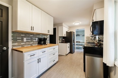 Welcome to 31 Reynolds Road! Located in the sought-after Village - photo 9