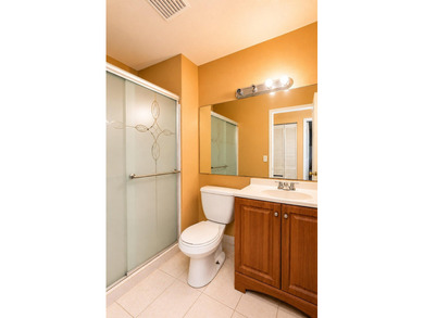 Priced below appraised value for a quick sale, this is a rare - photo 19