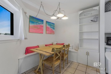 Welcome to this beautifully maintained 2-bedroom, 2-bathroom - photo 6