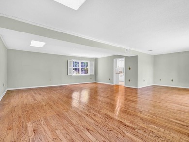 Looking for a 2.625% interest rate, ask details about this VA - photo 8
