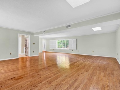Looking for a 2.625% interest rate, ask details about this VA - photo 9
