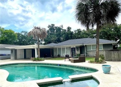 Lake Home For Sale in New Orleans, Louisiana