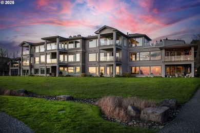 Columbia River Condo For Sale in Vancouver Washington