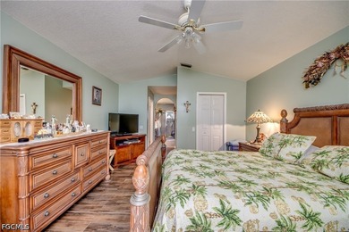 Welcome to this beautifully maintained 2-bedroom, 2-bathroom - photo 41