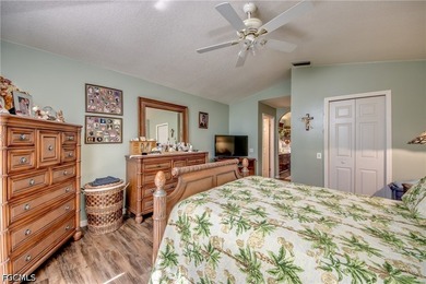 Welcome to this beautifully maintained 2-bedroom, 2-bathroom - photo 42