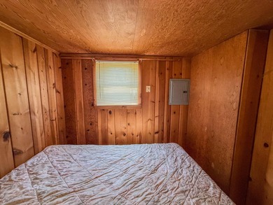 Charming Two-Bedroom, One-Bathroom Lakefront home on beautiful - photo 11