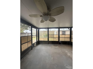 Looking for a townhome that is near to shopping and local parks? - photo 13