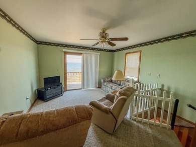Charming Two-Bedroom, One-Bathroom Lakefront home on beautiful - photo 19