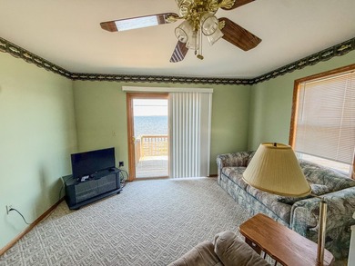 Charming Two-Bedroom, One-Bathroom Lakefront home on beautiful - photo 21