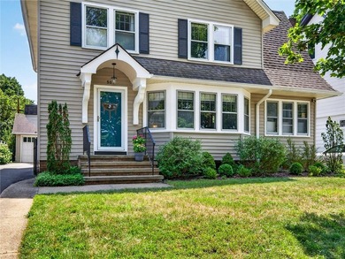 Wonderful Place to Call Home! Just Unpack & Enjoy! Stunning - photo 3