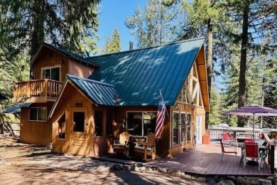 Lake Home For Sale in Klamath Falls, Oregon