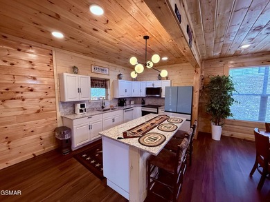 This beautifully designed cabin in Sevierville is ideally - photo 11