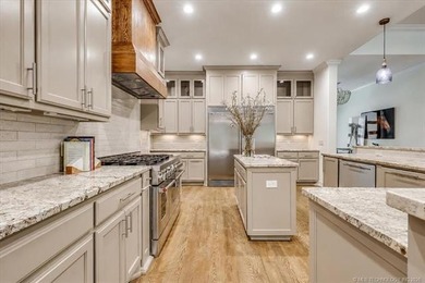 Come home to luxury and tranquility just across the river in the - photo 11