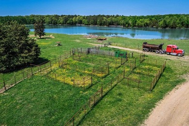 Welcome to an extraordinary legacy property at 211 Hale Rd - photo 18