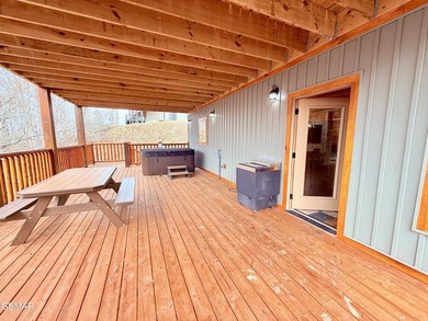 This beautifully designed cabin in Sevierville is ideally - photo 20