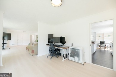 Welcome to 4962 Dewberry Circle, a beautifully renovated - photo 10