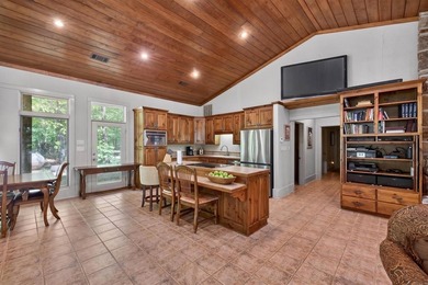 Welcome to an extraordinary legacy property at 211 Hale Rd - photo 36