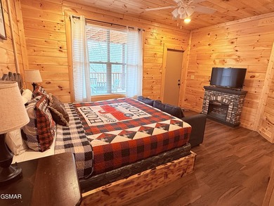 This beautifully designed cabin in Sevierville is ideally - photo 40
