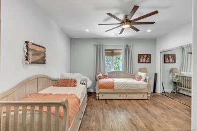 Come home to luxury and tranquility just across the river in the - photo 40