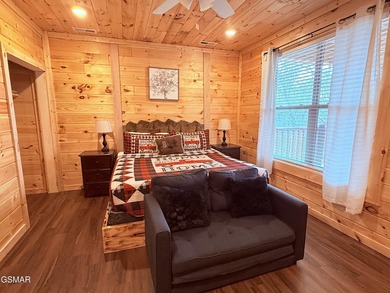 This beautifully designed cabin in Sevierville is ideally - photo 41