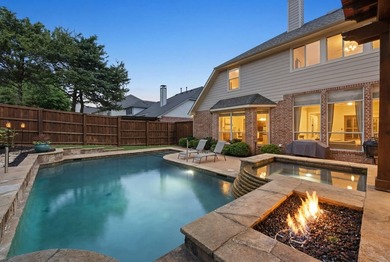 A striking five-bedroom home in the sought-after Silver Lake - photo 2