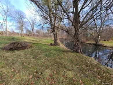 Oxbow Lake - Oakland County Lot For Sale in White Lake Michigan