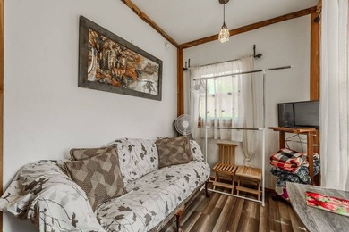 STOP! Call the listing agent to get priority access, built-in - photo 6
