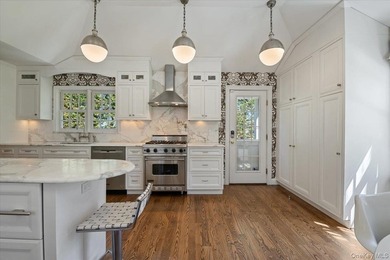 Experience sunset perfection at Hidden House, a 4-bedroom, 4 - photo 19