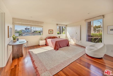 This magnificent architectural compound is set on a large lot - photo 21